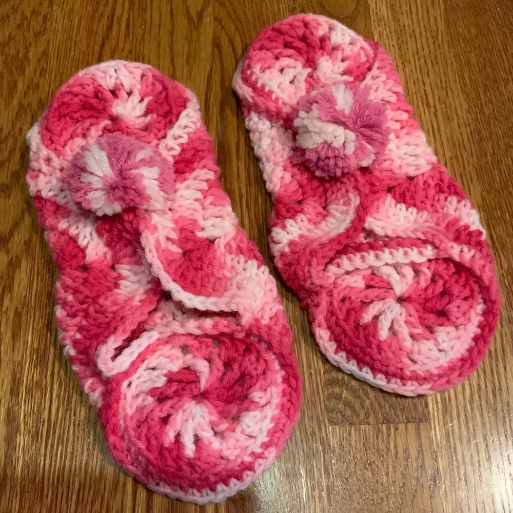 House Slippers Crochet Handmade Pink White Pom Pom #M-1
